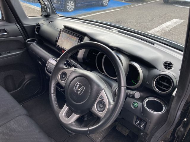 HONDA N BOX+ 2013 Image 31