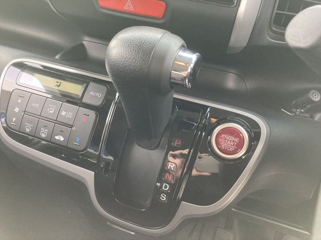 HONDA N BOX+ 2013 Image 31