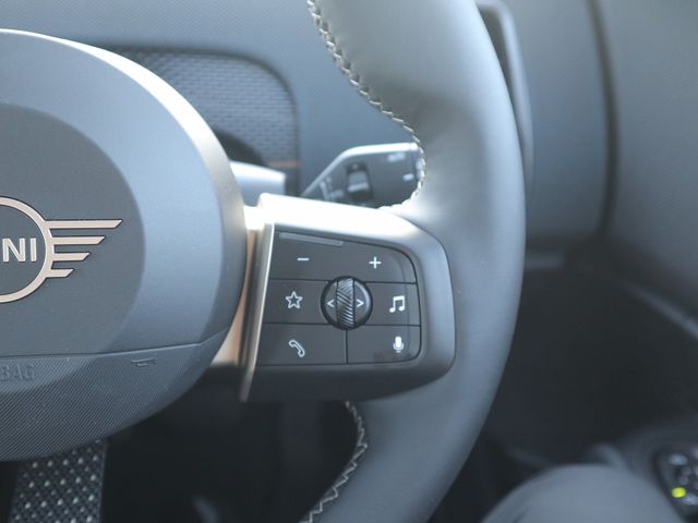 BMW MINI COUNTRYMAN 2025 Image 31