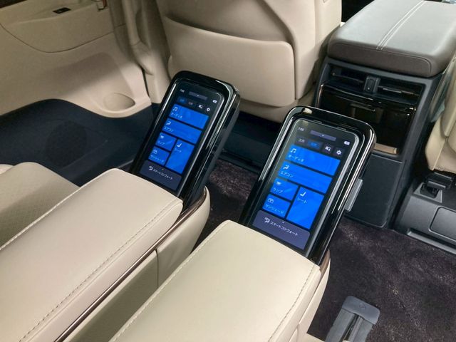 TOYOTA ALPHARD HYBRID 2025 Image 31