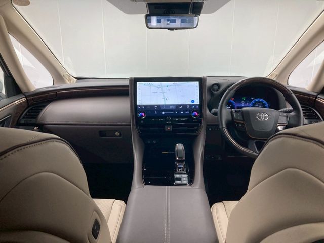 TOYOTA ALPHARD HYBRID 2025 Image 31