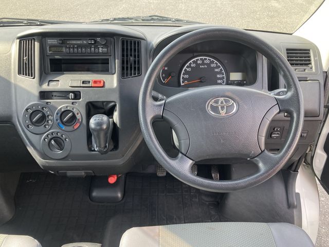 TOYOTA LITEACE TRUCK 2WD 2011 Image 31