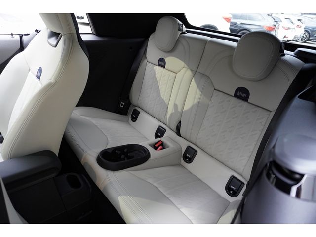 BMW MINI COOPER OPEN 2025 Image 31