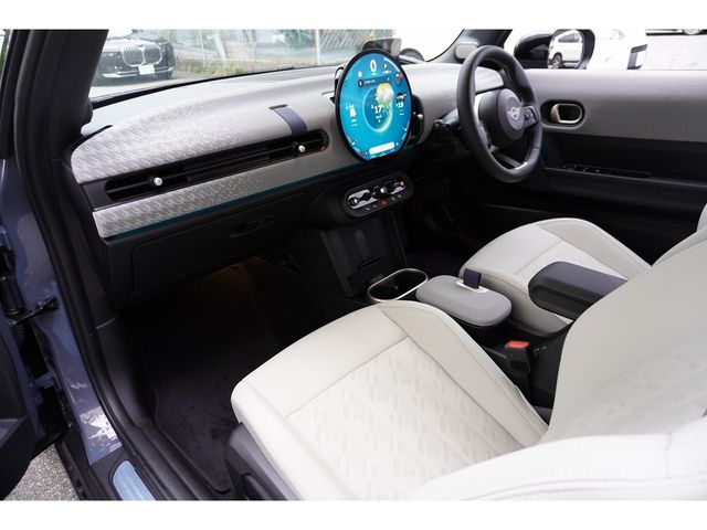 BMW MINI COOPER OPEN 2025 Image 31