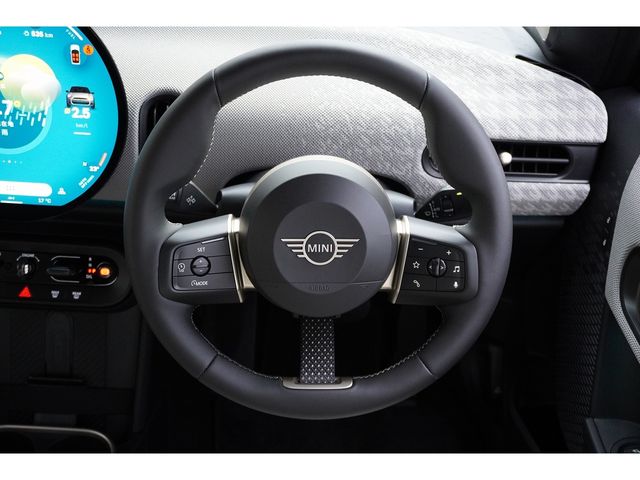 BMW MINI COOPER OPEN 2025 Image 31