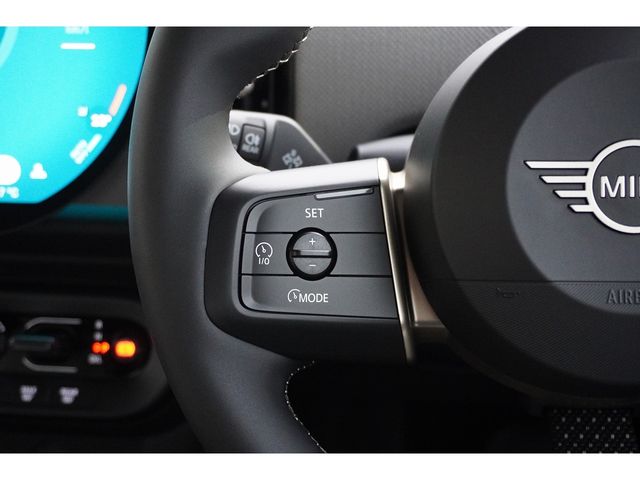 BMW MINI COOPER OPEN 2025 Image 31