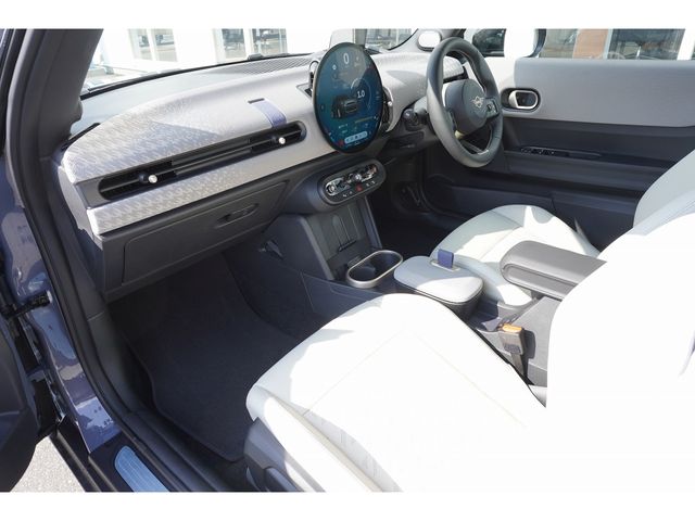 BMW MINI COOPER OPEN 2025 Image 31