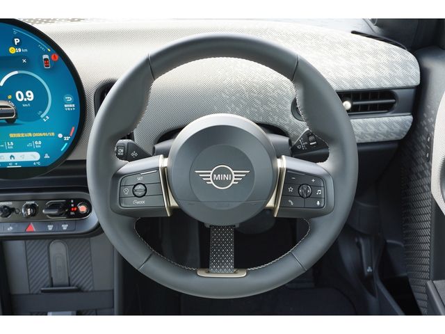 BMW MINI COOPER OPEN 2025 Image 31