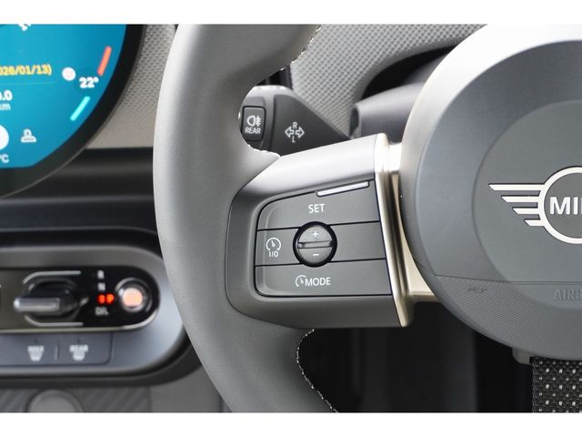 BMW MINI COOPER OPEN 2025 Image 31