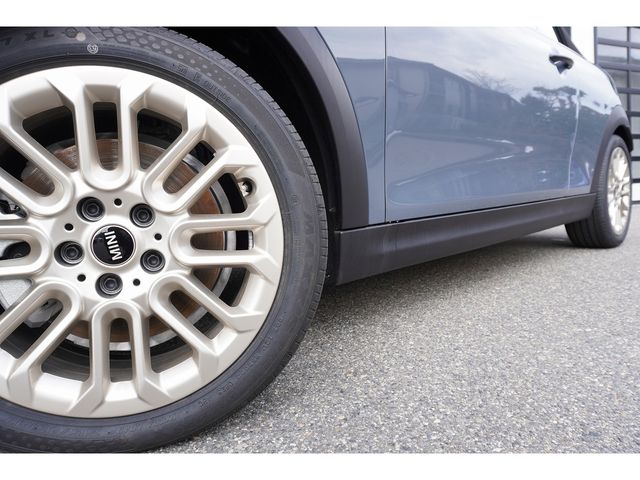 BMW MINI COOPER OPEN 2025 Image 31