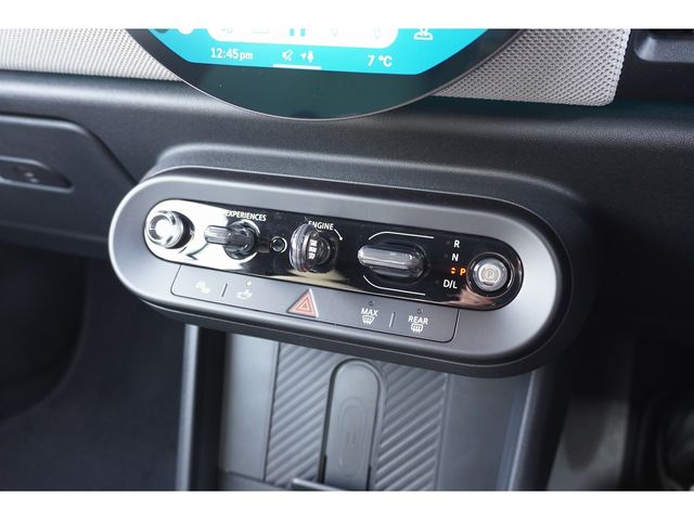 BMW MINI COOPER OPEN 2025 Image 31