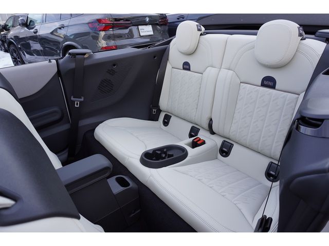 BMW MINI COOPER OPEN 2025 Image 31