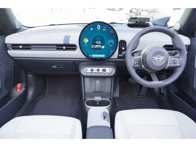 BMW MINI COOPER OPEN 2025 Image 31