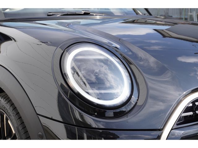 BMW MINI COOPER OPEN 2025 Image 31