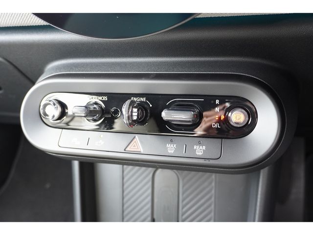 BMW MINI COOPER OPEN 2025 Image 31