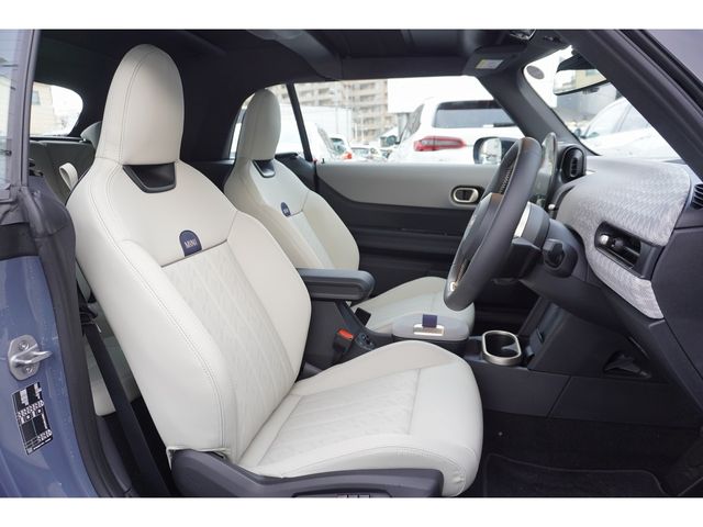 BMW MINI COOPER OPEN 2025 Image 31