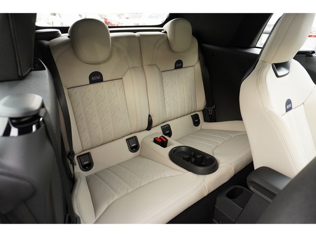 BMW MINI COOPER OPEN 2025 Image 31