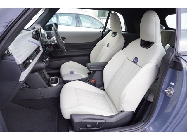 BMW MINI COOPER OPEN 2025 Image 31