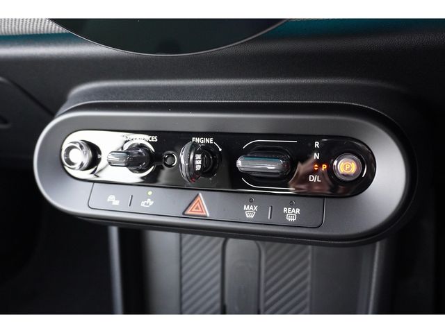 BMW MINI COOPER OPEN 2025 Image 31