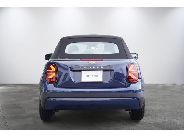 BMW MINI COOPER OPEN 2025 Image 31