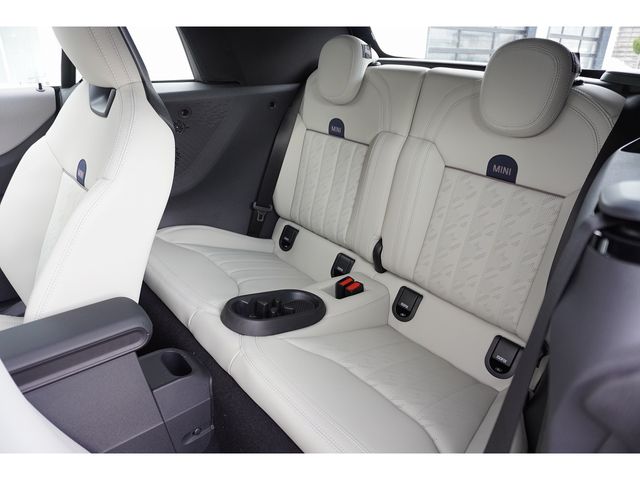 BMW MINI COOPER OPEN 2025 Image 31