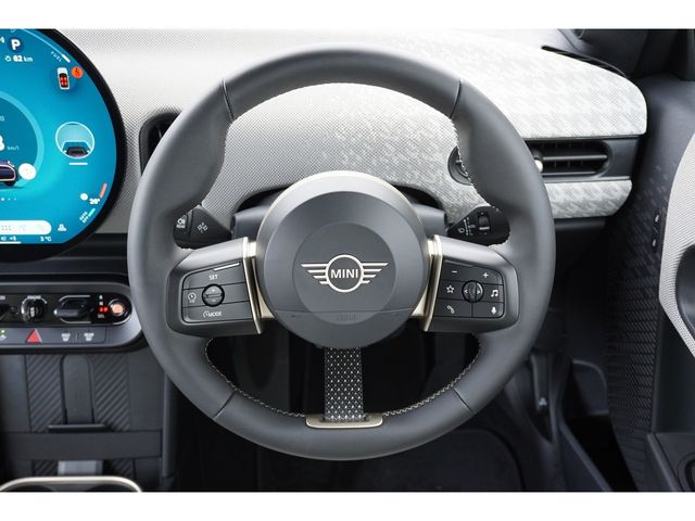 BMW MINI COOPER OPEN 2025 Image 31