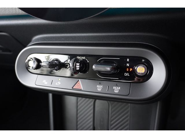 BMW MINI COOPER OPEN 2025 Image 31