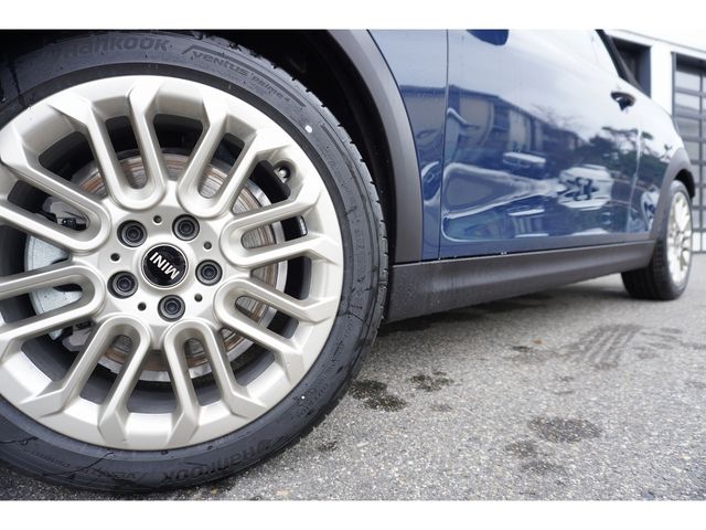 BMW MINI COOPER OPEN 2025 Image 31