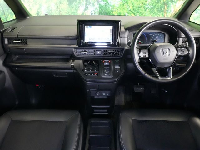 HONDA STEPWAGON E:HEV SPAD 2024 Image 31