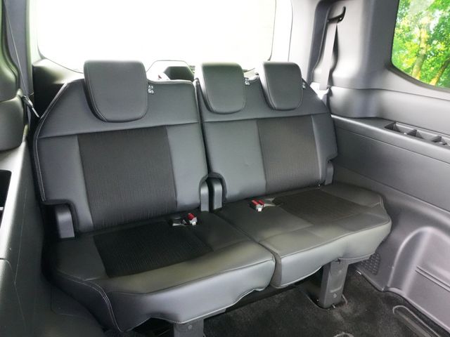 HONDA STEPWAGON E:HEV SPAD 2024 Image 31