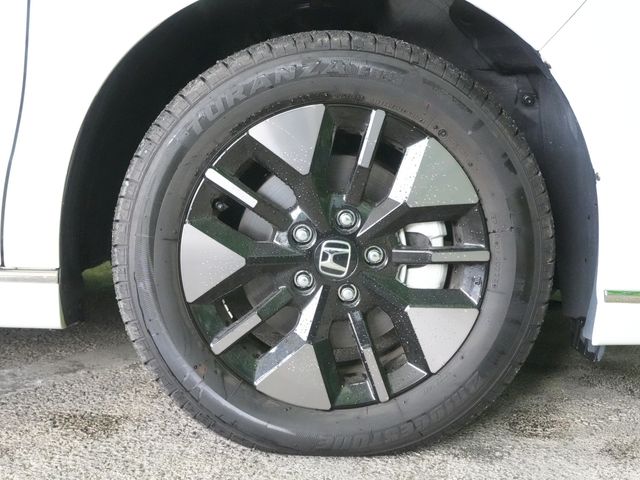 HONDA STEPWAGON E:HEV SPAD 2024 Image 31