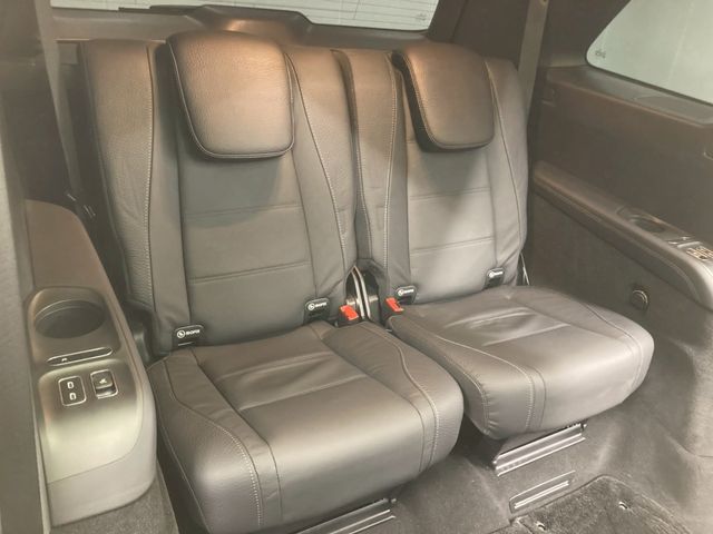 MERCEDES BENZ GLS CL 2024 Image 31