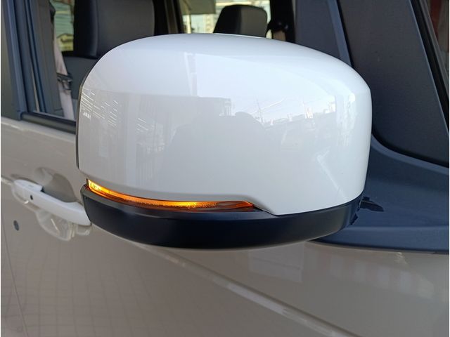 HONDA N BOX 2024 Image 31