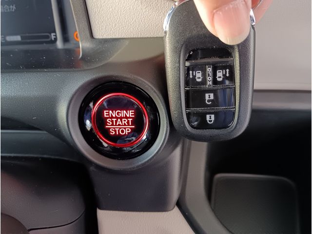 HONDA N BOX 2024 Image 31