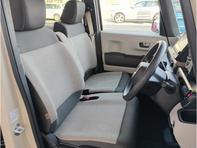 HONDA N BOX 2024 Image 31