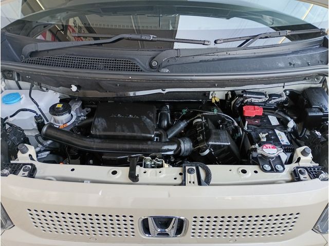 HONDA N BOX 2024 Image 31