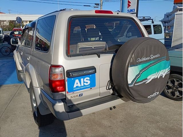 TOYOTA HILUXSURF WAGON 4WD 1996 Image 31