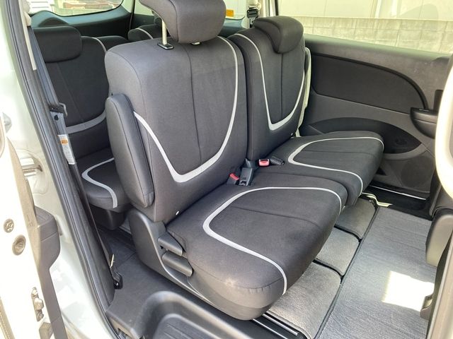 MAZDA BIANTE 2011 Image 31