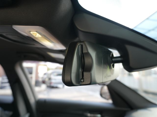 BMW 1SERIES 2018 Image 31