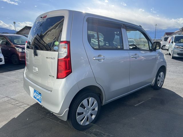 SUZUKI WAGON R 2013 Image 31