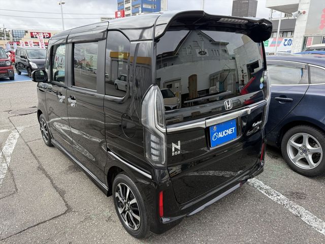 HONDA N BOX CUSTOM 2020 Image 31