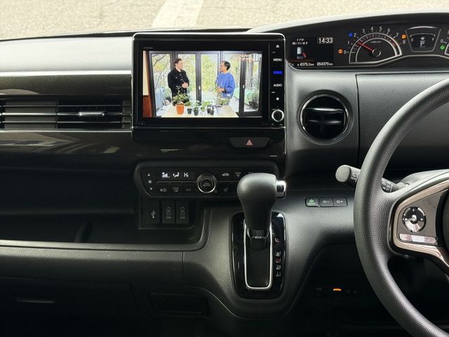 HONDA N BOX CUSTOM 2020 Image 31