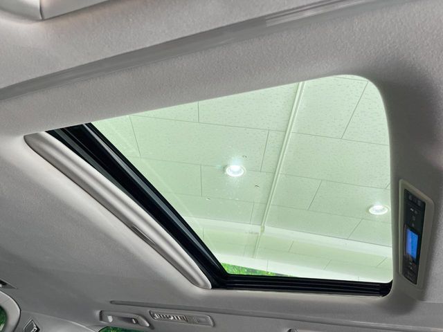 TOYOTA ALPHARD 2018 Image 31