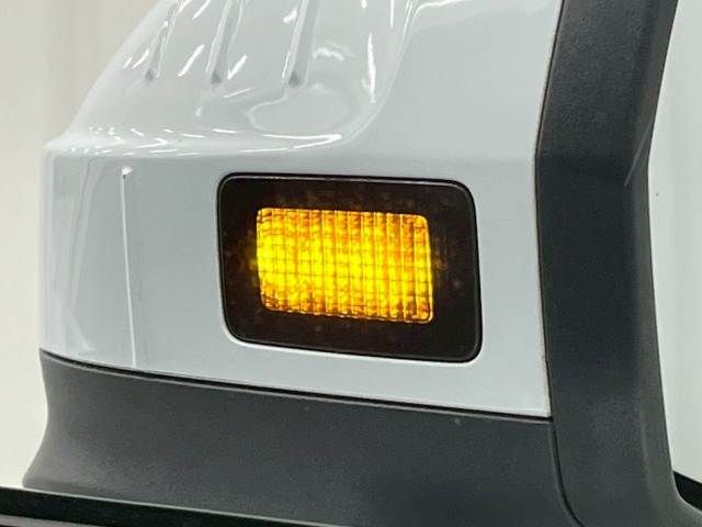 AUDI A4 AVANT 2019 Image 31