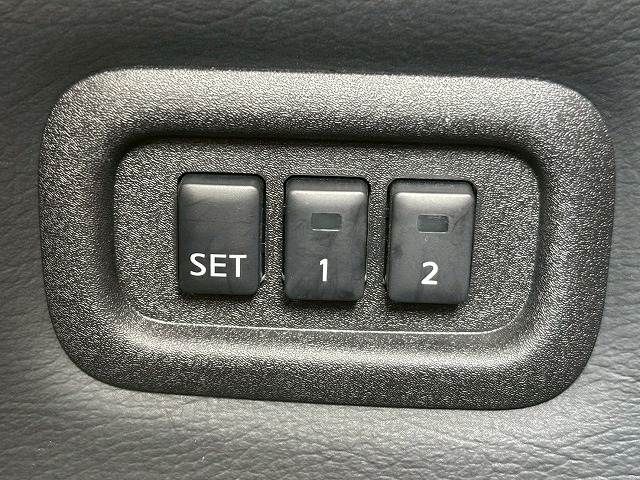 NISSAN ELGRAND 2019 Image 31