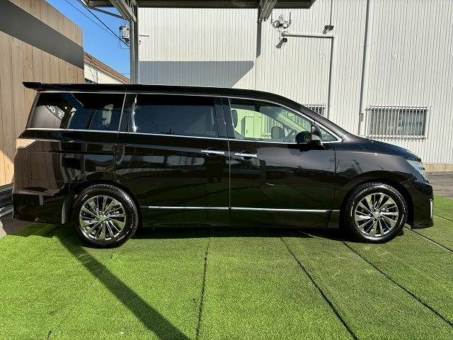 NISSAN ELGRAND 2019 Image 31