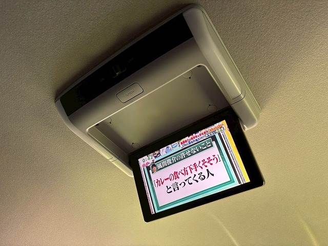 HONDA STEPWAGON E:HEV 2023 Image 31