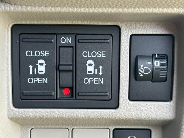 HONDA STEPWAGON E:HEV 2023 Image 31