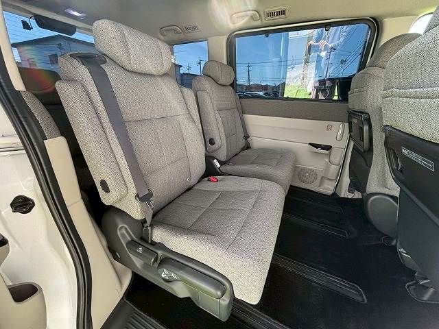 HONDA STEPWAGON E:HEV 2023 Image 31