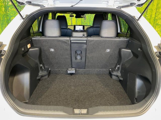 TOYOTA YARIS CROSS HYBRID 2025 Image 31